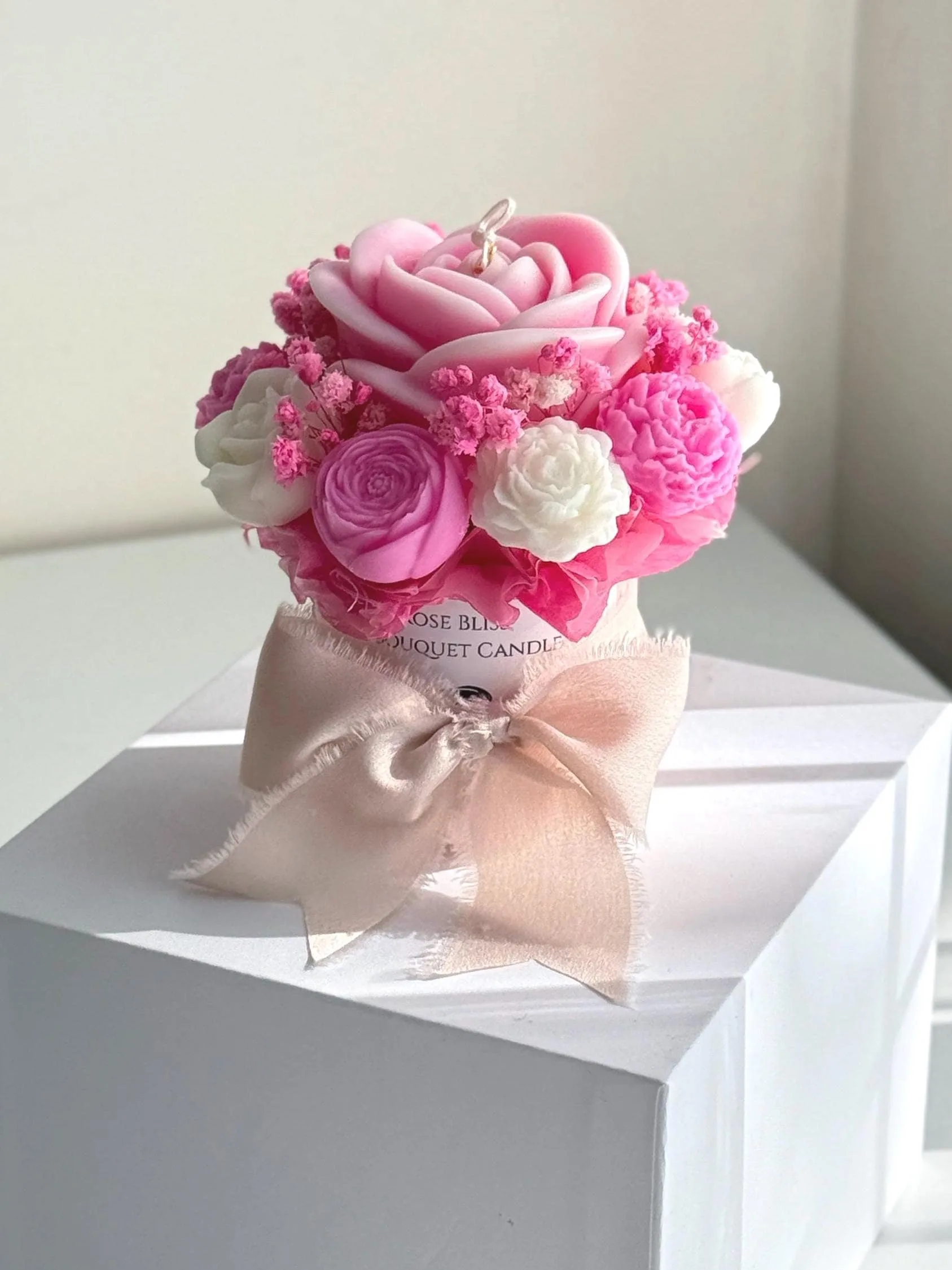 Flowers Bouqet Candle Handmade Wax Melt Bouquet Soy Wax Candle Anniversary Gift Idea Minimalist Home Decor and Gift